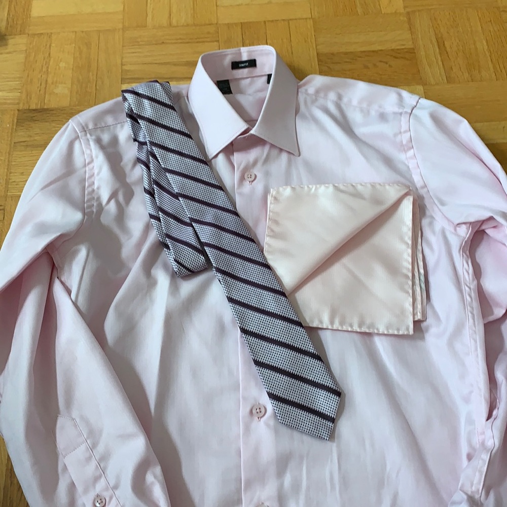 Dress shirt with tie and handkerchief.